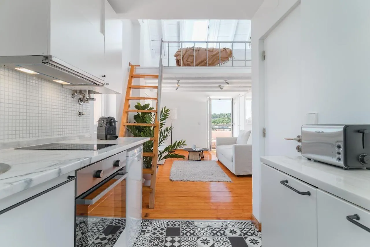 Casa Boma Lisboa - Unique Apartment With Private Balcony And Panoramic Bridge View - Alcantara IV 0*, Lisbon