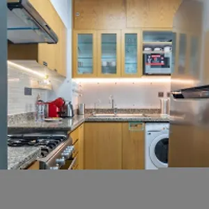 https://guestready-city-livin-2-bellevue-tower-business.dubaihotelsoffers.com